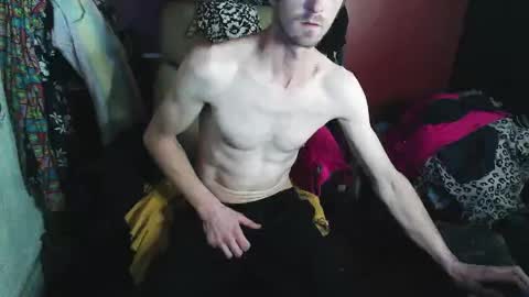 Snapshot of xxxboytoy_ chatting on 01-12-26, 04:01 Sean online show from 01-12-26, 04:01