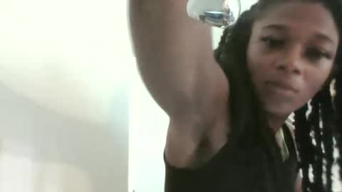 Snapshot of xxxdanidoomsdayxxx chatting on 10-18-25, 08:42 Danielle online show from 10-18-25, 08:42