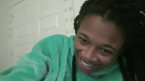 Snapshot of xxxdanidoomsdayxxx chatting on 10-30-25, 02:13 Danielle online show from 10-30-25, 02:13