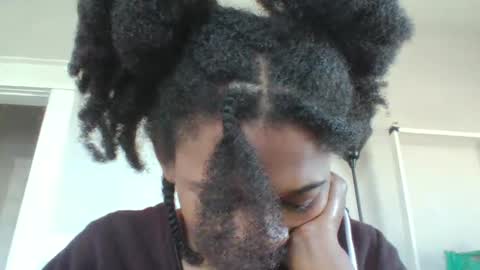 Snapshot of xxxdanidoomsdayxxx chatting on 11-05-25, 03:01 Danielle online show from 11-05-25, 03:01