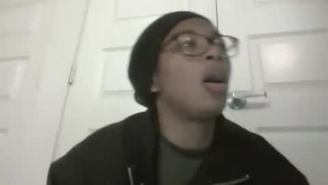 Snapshot of xxxdanidoomsdayxxx chatting on 11-28-25, 05:10 Danielle online show from 11-28-25, 05:10