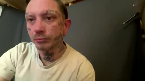 Snapshot of xxxelgalloxxx chatting on 12-16-24, 08:52 Hornyfuck99 online show from 12-16-24, 08:52