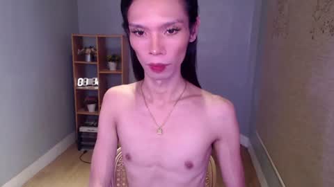 Snapshot of xxxfuckgirlyumsxxx chatting on 02-23-25, 08:28 Your Princess Yums online show from 02-23-25, 08:28