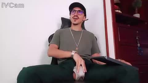 Kev online show from 11-23-25, 07:35