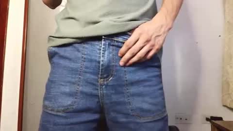 Snapshot of xxxhome_alonexxx chatting on 02-13-26, 08:38 Kev online show from 02-13-26, 08:38