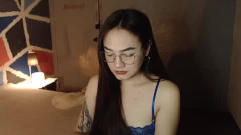 Snapshot of xxxsexydollxxx chatting on 02-08-25, 09:13 Melissa online show from 02-08-25, 09:13