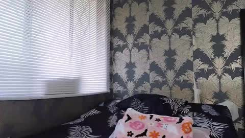 Snapshot of xxxtatianabustyxxx chatting on 02-24-26, 04:38 xxxtatianabustyxxx online show from 02-24-26, 04:38