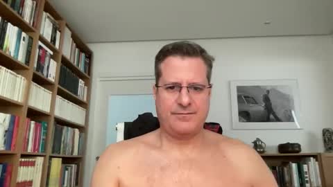 yachtcaptain7 online show from 10-30-25, 08:27