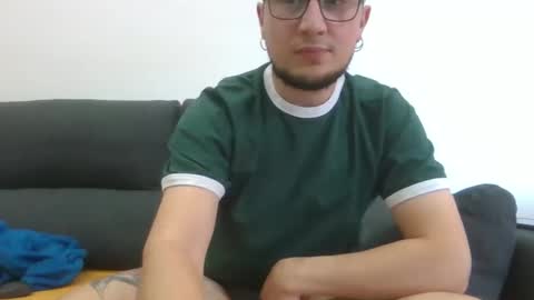 Snapshot of yakajoe97 chatting on 11-17-25, 10:54 yakajoe97 online show from 11-17-25, 10:54