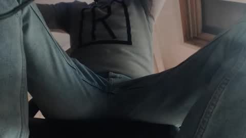 Snapshot of yallayalla1806 chatting on 11-09-25, 09:35 yallayalla1806 online show from 11-09-25, 09:35