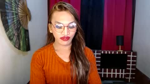 lorien gosper online show from 12-03-24, 10:39