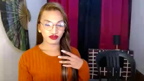 lorien gosper online show from 12-04-24, 02:26