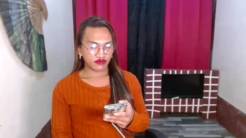 lorien gosper online show from 01-24-25, 09:06