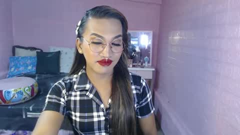 lorien gosper online show from 03-02-25, 06:27