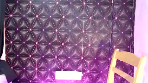 yami_sukehiroxxx online show from 10-22-25, 01:33