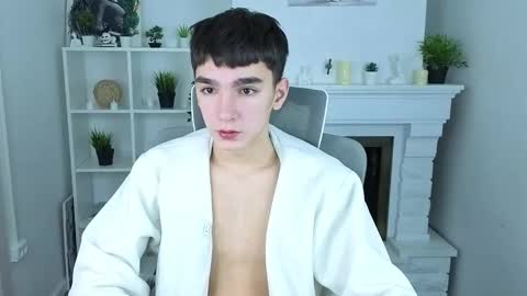 Snapshot of yamitwink chatting on 11-05-25, 08:53 yamitwink online show from 11-05-25, 08:53