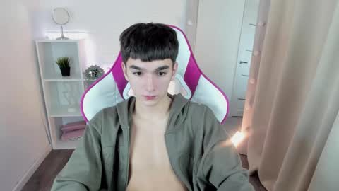 Snapshot of yamitwink chatting on 11-15-25, 05:38 yamitwink online show from 11-15-25, 05:38