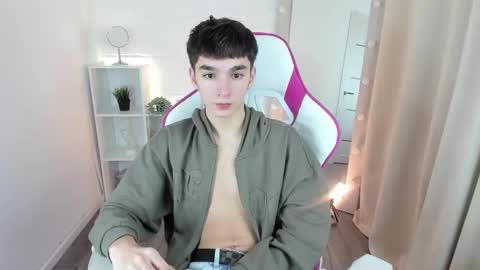 Snapshot of yamitwink chatting on 11-16-25, 05:24 yamitwink online show from 11-16-25, 05:24