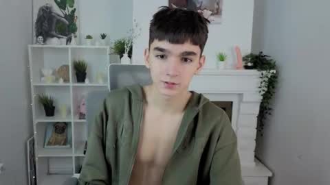 Snapshot of yamitwink chatting on 11-27-25, 08:44 yamitwink online show from 11-27-25, 08:44