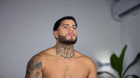 Snapshot of yamp_bigcock chatting on 11-02-25, 12:57 yamp sambrano online show from 11-02-25, 12:57