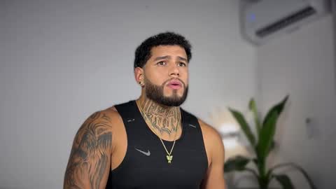 Snapshot of yamp_bigcock chatting on 11-15-25, 11:54 yamp sambrano online show from 11-15-25, 11:54