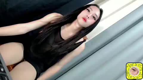 yams_kitty69 online show from 10-03-25, 09:50