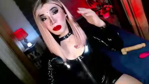 REYAN online show from 10-20-25, 02:01