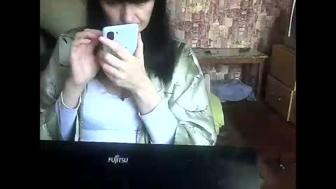 Snapshot of yanafiesta chatting on 10-29-25, 09:33 yanafiesta online show from 10-29-25, 09:33