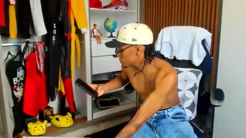 yandi_hot online show from 02-05-26, 01:49