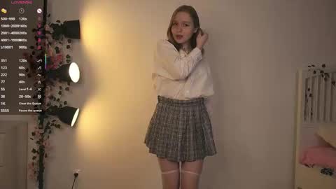 Kate online show from 03-06-26, 02:24