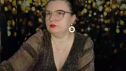 Snapshot of yanikka chatting on 11-16-25, 10:43 Anika online show from 11-16-25, 10:43