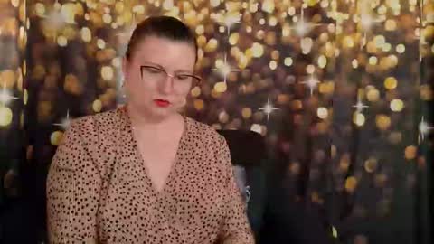 Snapshot of yanikka chatting on 11-24-25, 01:00 Anika online show from 11-24-25, 01:00