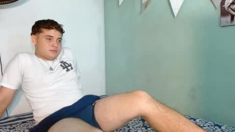 Snapshot of yanki_772 chatting on 10-14-25, 07:03 yanki online show from 10-14-25, 07:03