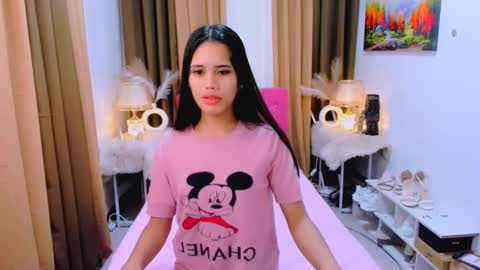 Yanna online show from 10-04-25, 07:17