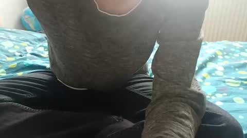 yanp541 online show from 10-06-25, 11:07