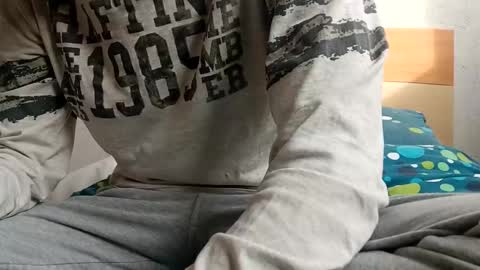 yanp541 online show from 11-10-25, 12:15