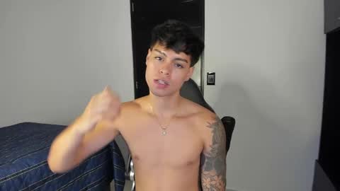 yanpaul83 online show from 11-18-25, 11:15