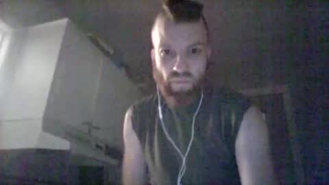 yansans677481768 online show from 12-15-25, 06:28