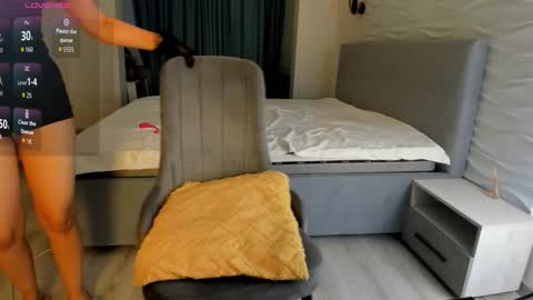 Snapshot of yanyaan chatting on 10-27-25, 01:31 Yana online show from 10-27-25, 01:31