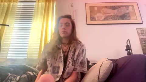 yanyanpixie online show from 11-22-25, 04:06