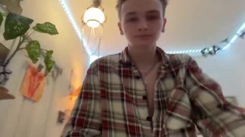 Snapshot of yaposha chatting on 01-04-25, 07:02 yaposha online show from 01-04-25, 07:02