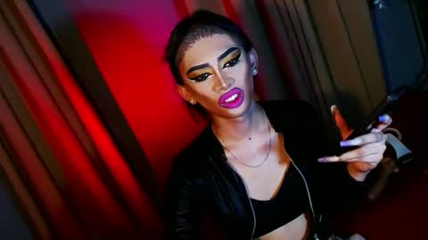 miss yasii online show from 01-06-25, 01:30