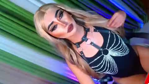 miss yasii online show from 09-11-25, 03:56