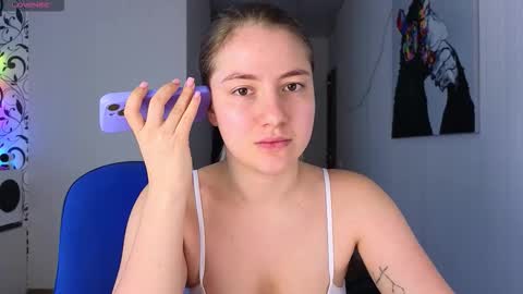 Yasyaa  online show from 09-17-25, 05:09