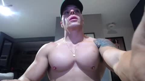 Snapshot of yatho_ chatting on 10-29-25, 02:03 yahto online show from 10-29-25, 02:03