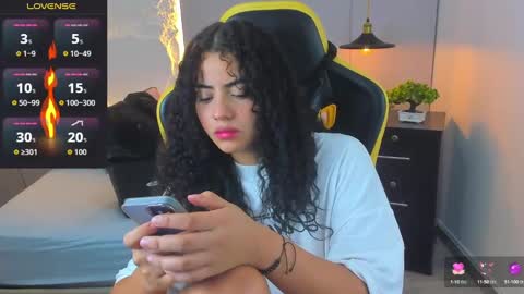 Snapshot of yaya23x chatting on 09-13-25, 04:07 yaya23x online show from 09-13-25, 04:07