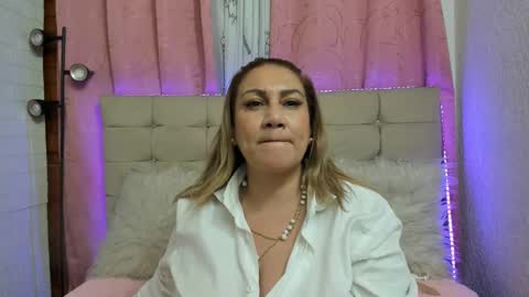 yayita online show from 03-10-25, 05:18