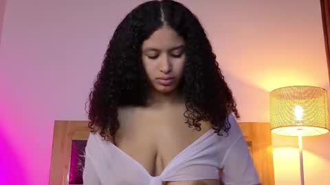 Snapshot of yayoi_cresp18 chatting on 10-18-25, 11:33 yayoi_cresp18 online show from 10-18-25, 11:33