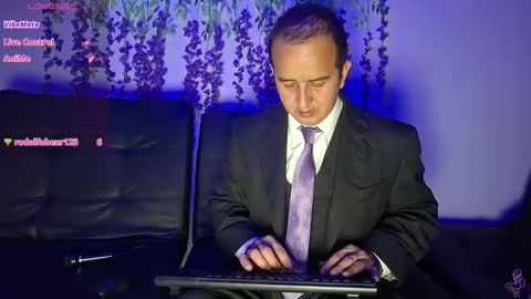 Snapshot of yazfore chatting on 02-06-26, 03:11 Hazzan online show from 02-06-26, 03:11