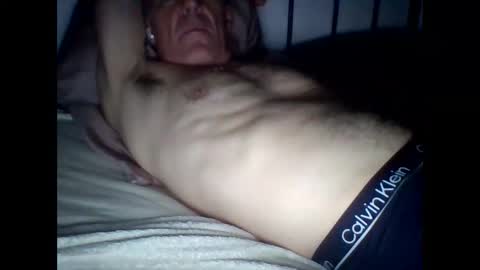 yeah_baby6988 online show from 09-28-25, 10:42
